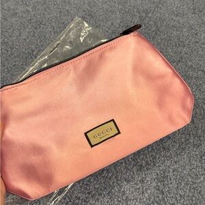 Gucci satin cosmetic beauty bag pouch New beige pink new with tags